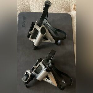 Shimano PD-R7000 SPD-SL Clipless Road Bike Pedals - Black